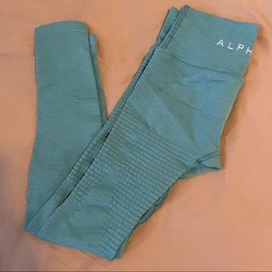 Alphalete leggings size small teal color